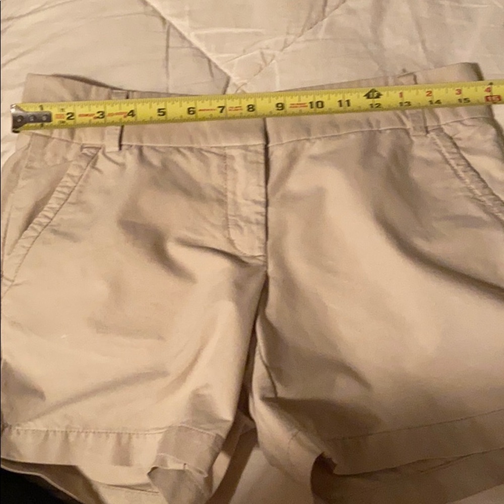 Women’s J Crew Khaki Shorts - Picture 5 of 7